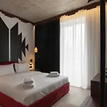 Bazaar Hotel Tirana