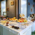 Bazaar Hotel 4*