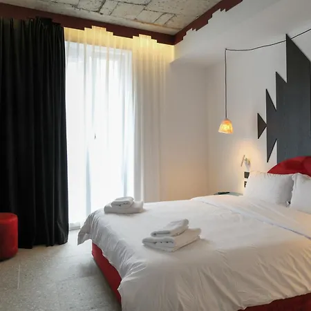 Bazaar Otel