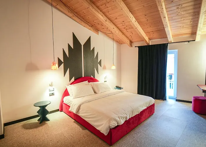 Bazaar Ξενοδοχείο Τίρανα